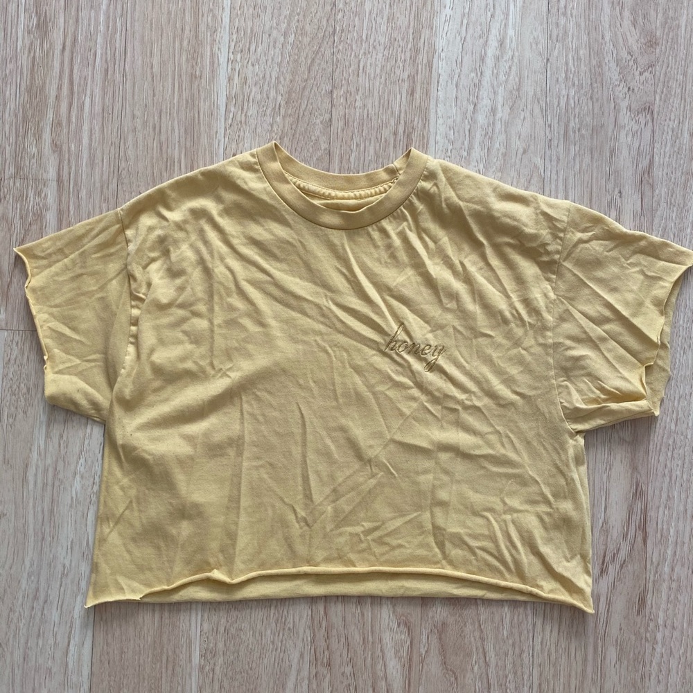 Honey brandy Melville T-shirt